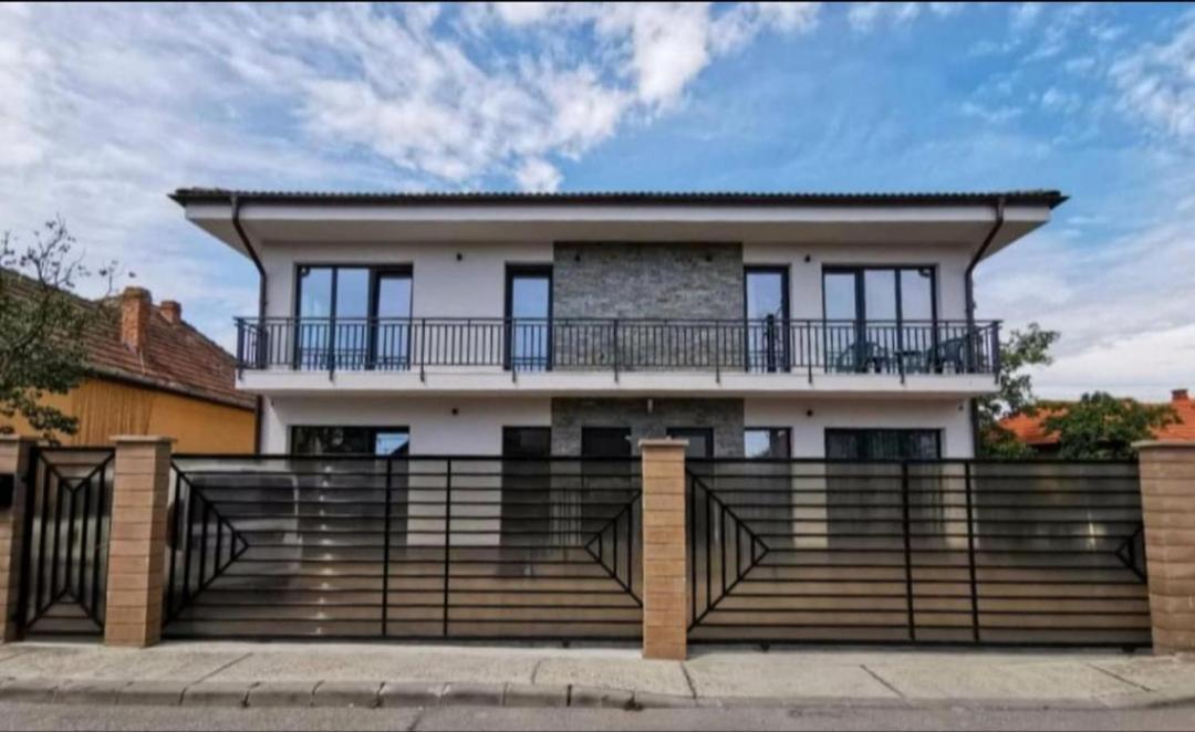 Tintoc Residence Cluj-Napoca Exterior photo